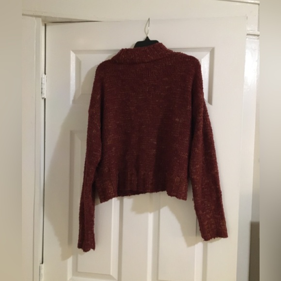 SO sweater small - Picture 2 of 3